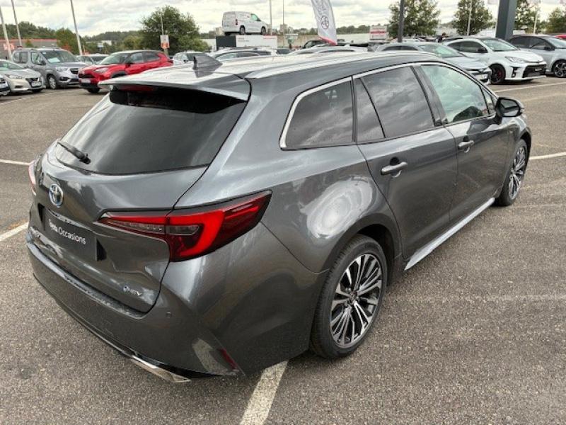 TOYOTA – Corolla Touring Spt