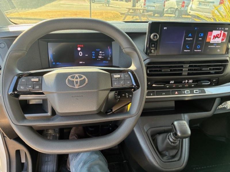 TOYOTA – PROACE