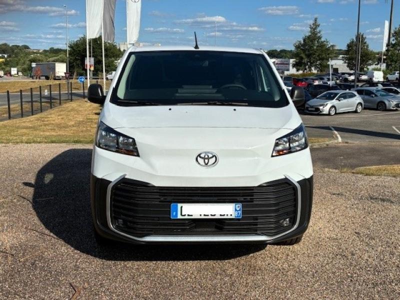 TOYOTA – PROACE