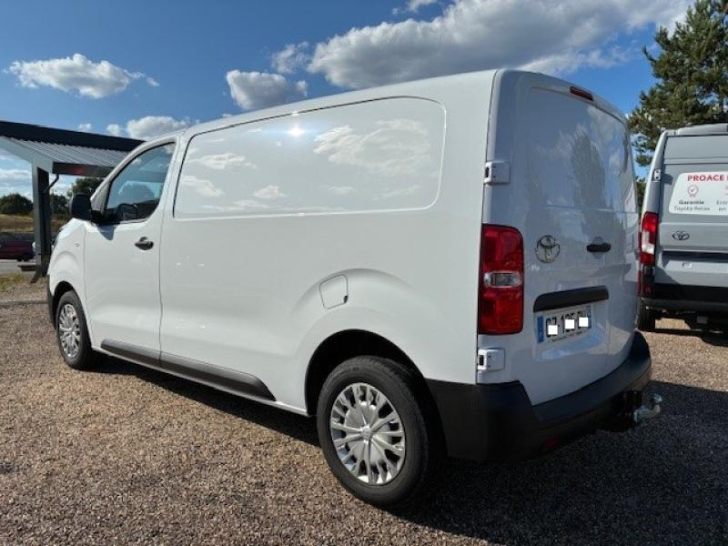 TOYOTA – PROACE