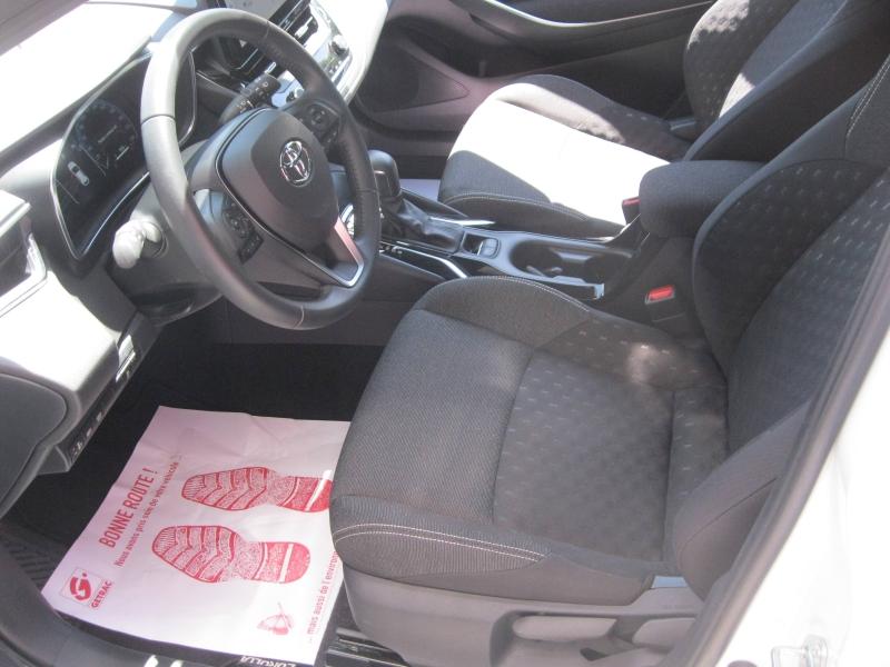 TOYOTA – Corolla