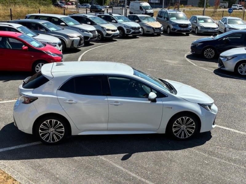TOYOTA – Corolla
