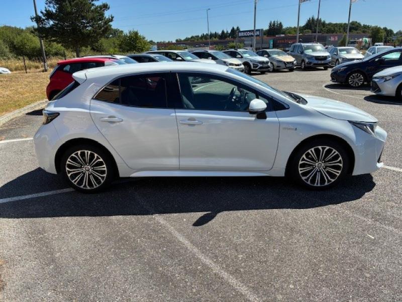 TOYOTA – Corolla
