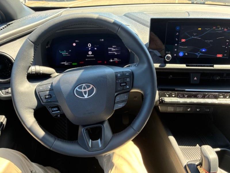 TOYOTA – C-HR