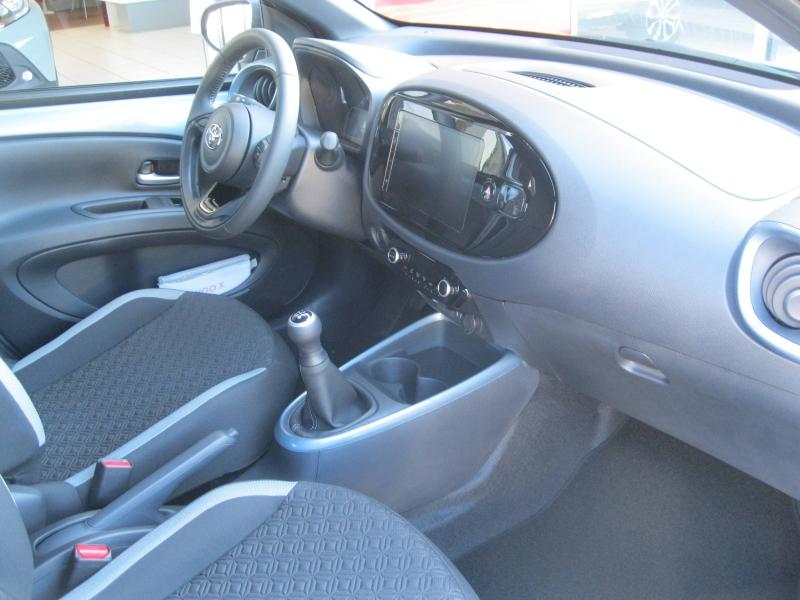 TOYOTA – Aygo X