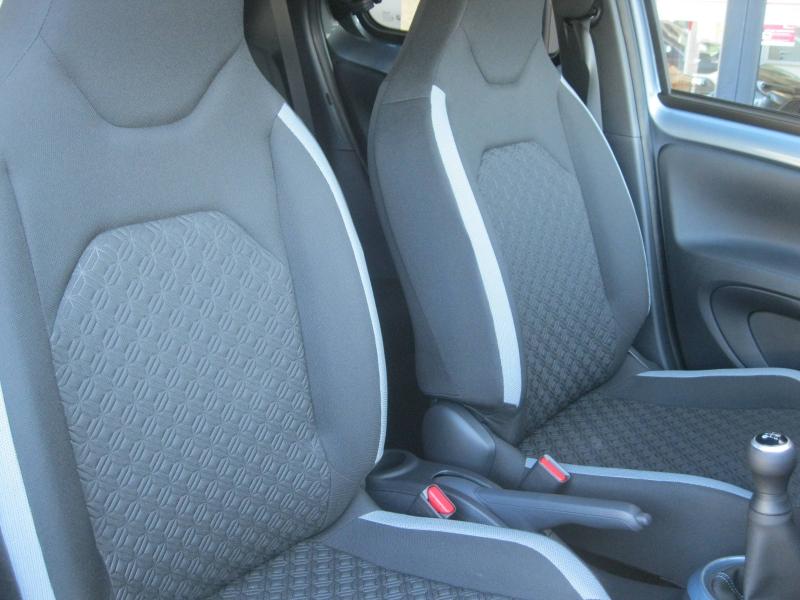 TOYOTA – Aygo X