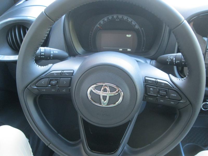 TOYOTA – Aygo X