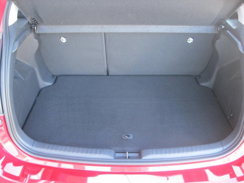 TOYOTA – Yaris
