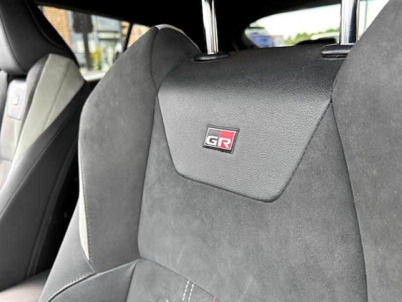 TOYOTA – C-HR