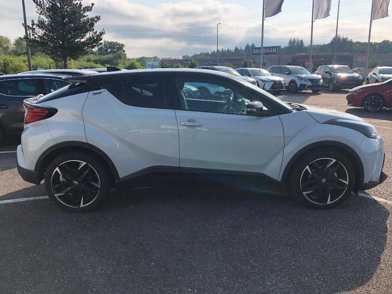 TOYOTA – C-HR