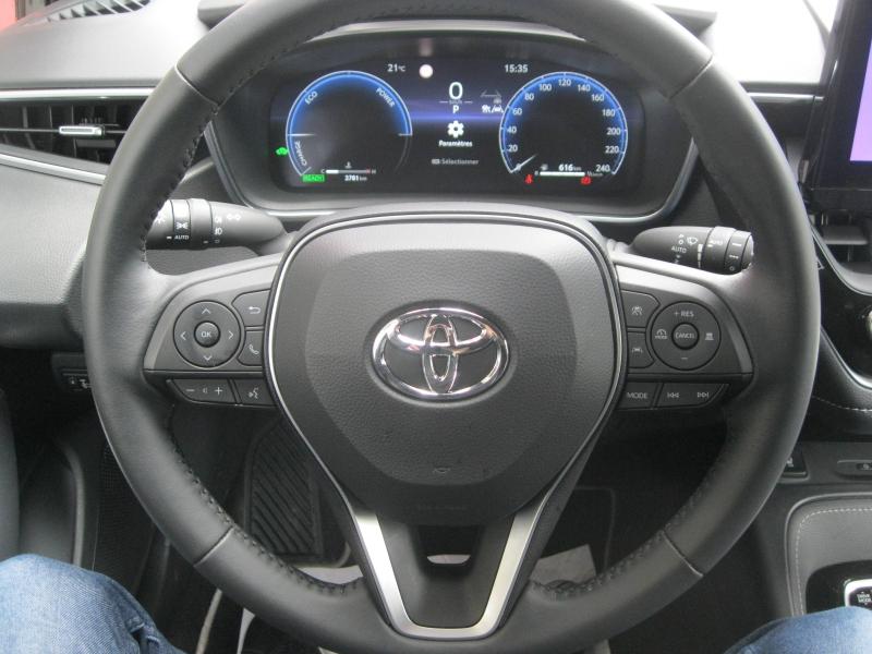 TOYOTA – Corolla