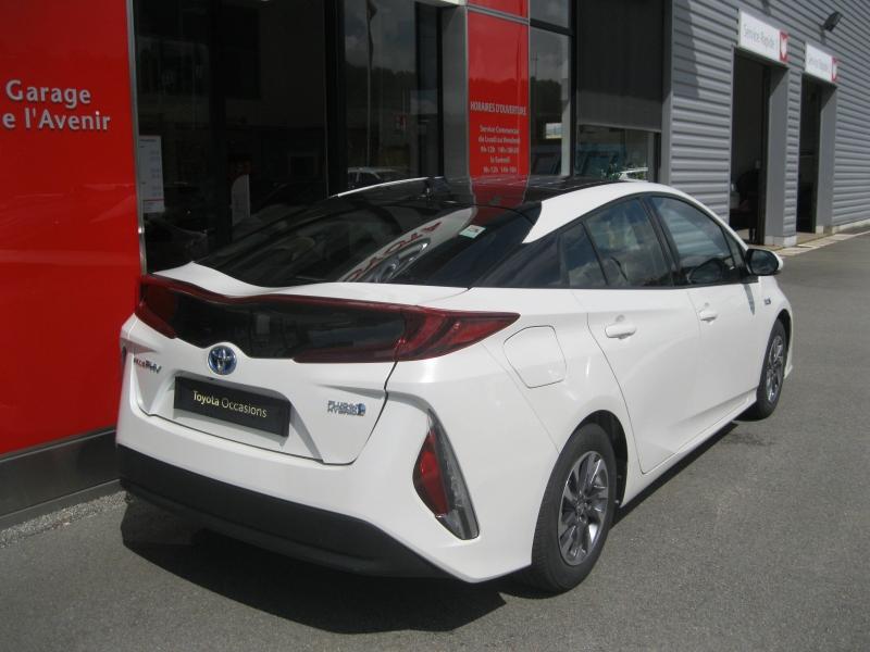 TOYOTA – Prius Rechargeable