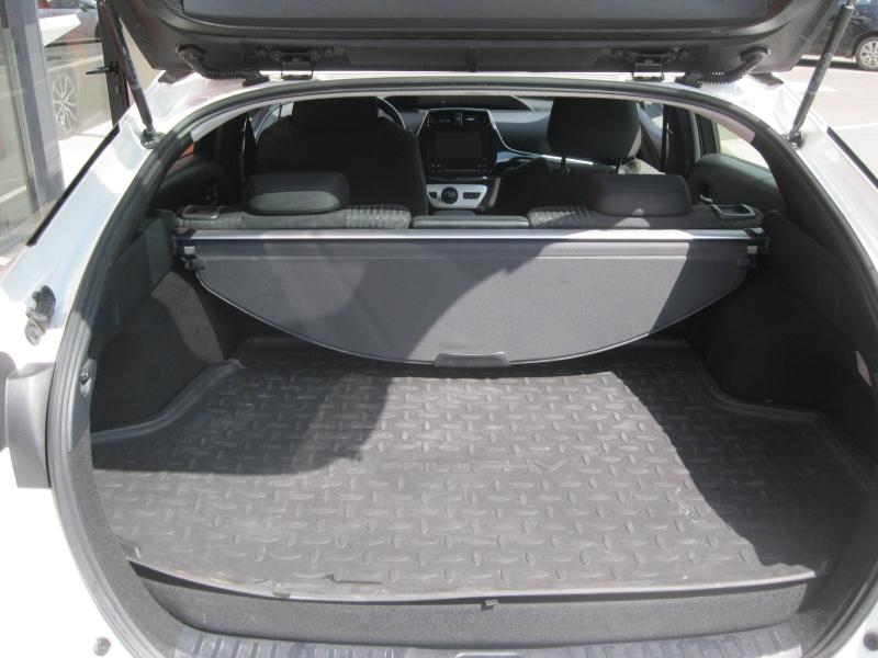 TOYOTA – Prius Rechargeable
