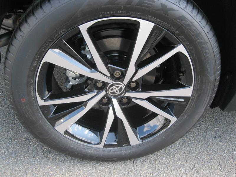 TOYOTA – C-HR