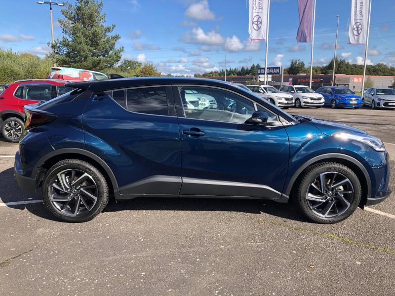 TOYOTA – C-HR