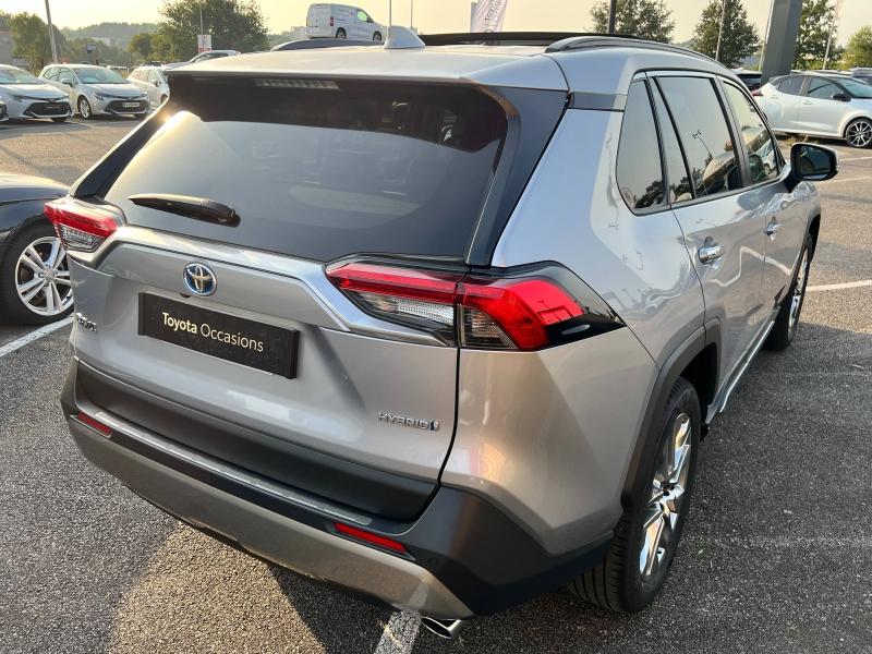 TOYOTA – RAV4