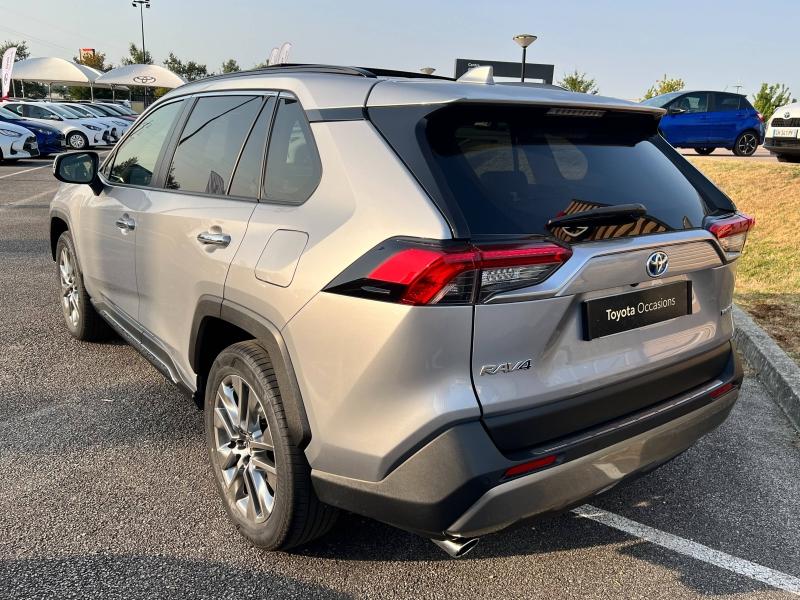 TOYOTA – RAV4