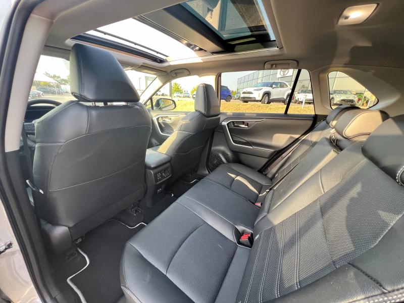 TOYOTA – RAV4