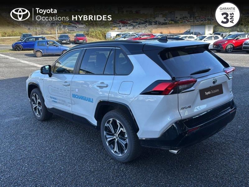 Véhicule d'occasion TOYOTA – RAV4 à Angoulême
