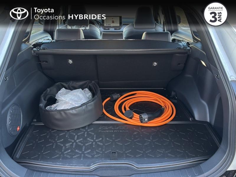 TOYOTA – RAV4