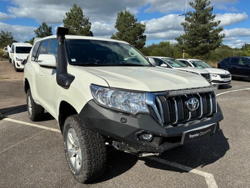 TOYOTA – Land Cruiser