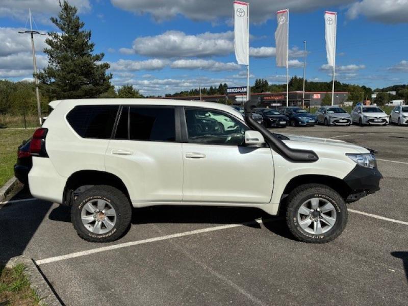 TOYOTA – Land Cruiser