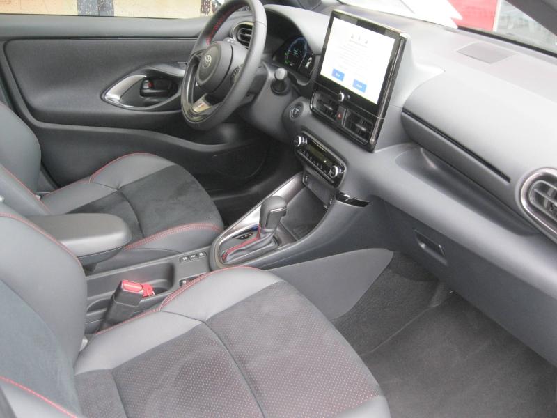 TOYOTA – Yaris