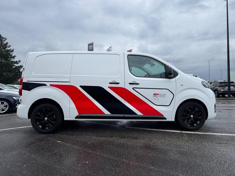 TOYOTA – PROACE