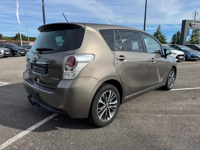 TOYOTA – Verso
