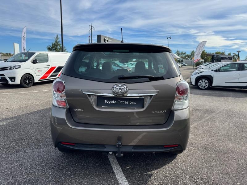 TOYOTA – Verso