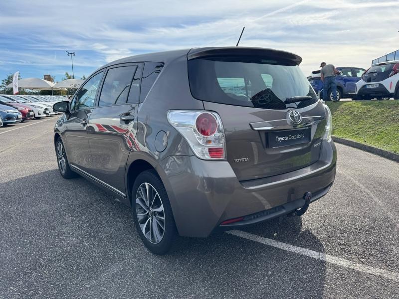 TOYOTA – Verso