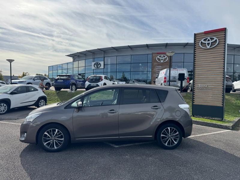 TOYOTA – Verso