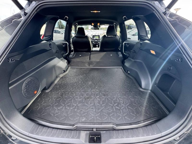 TOYOTA – RAV4