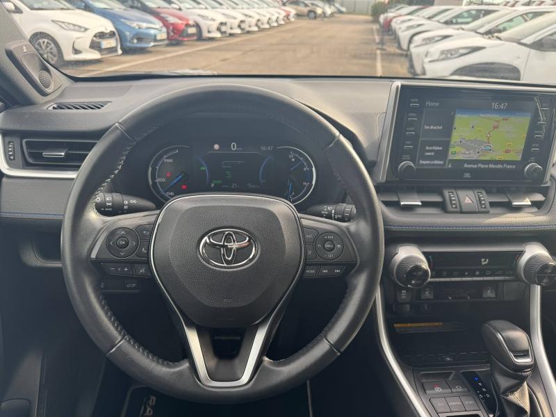 TOYOTA – RAV4