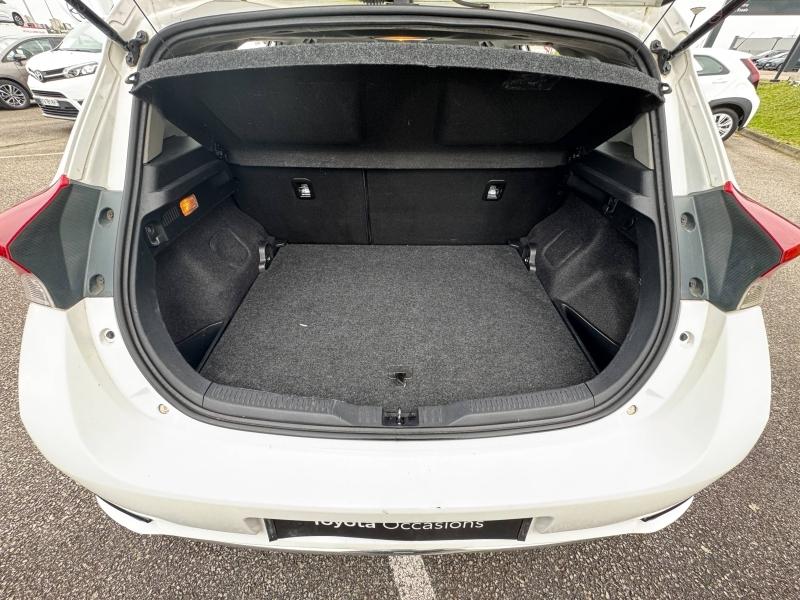 TOYOTA – Auris