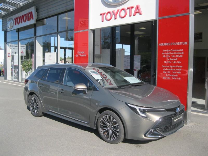 Véhicule d'occasion TOYOTA – Corolla Touring Spt à Guéret