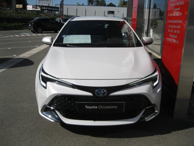 TOYOTA – Corolla Touring Spt