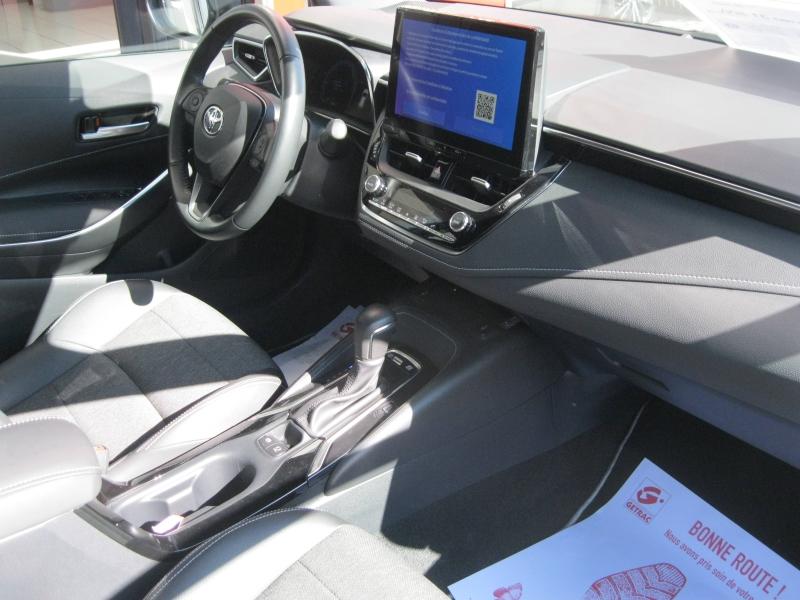 TOYOTA – Corolla Touring Spt