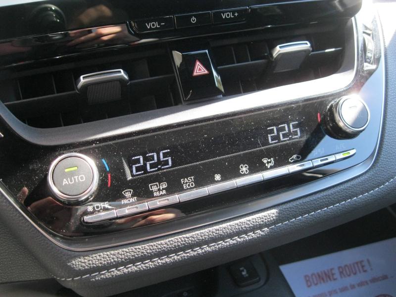 TOYOTA – Corolla Touring Spt