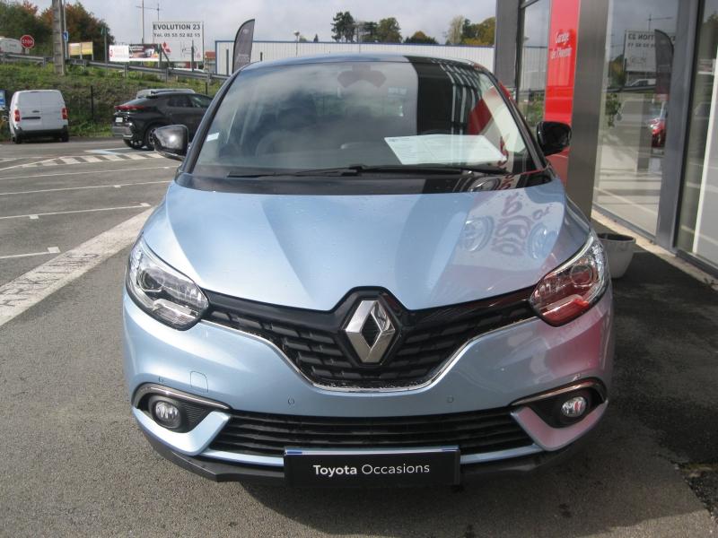 RENAULT – Scenic