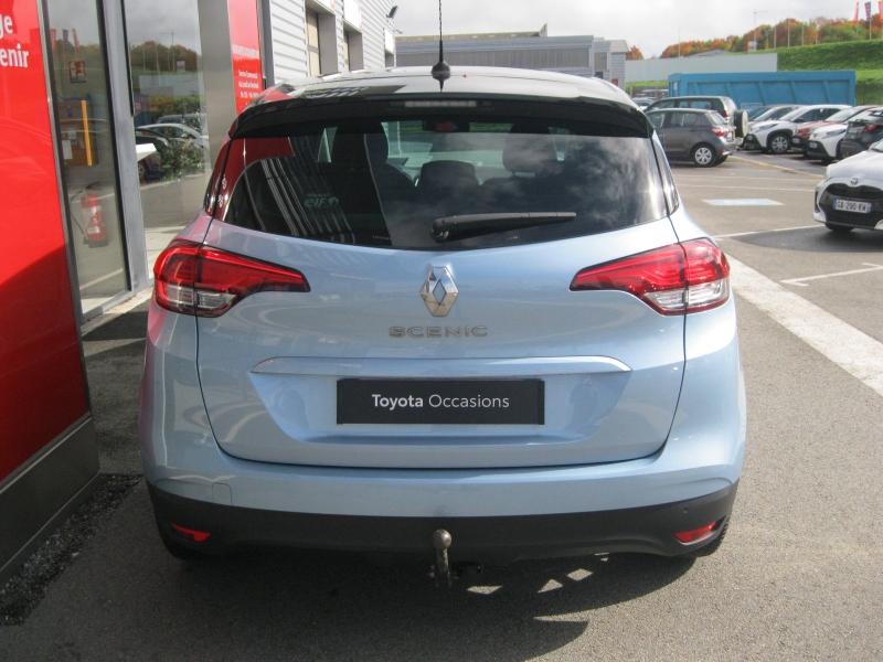 RENAULT – Scenic