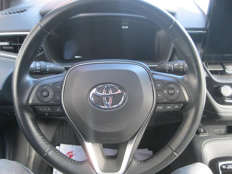 TOYOTA – Corolla