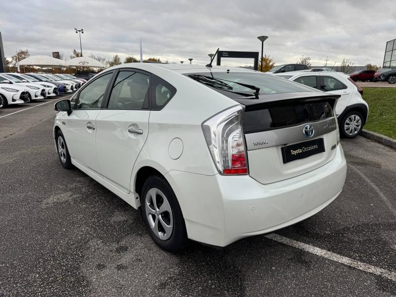 TOYOTA – Prius Rechargeable