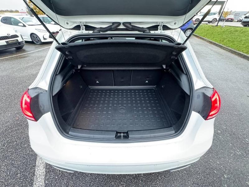 MERCEDES-BENZ – Classe A