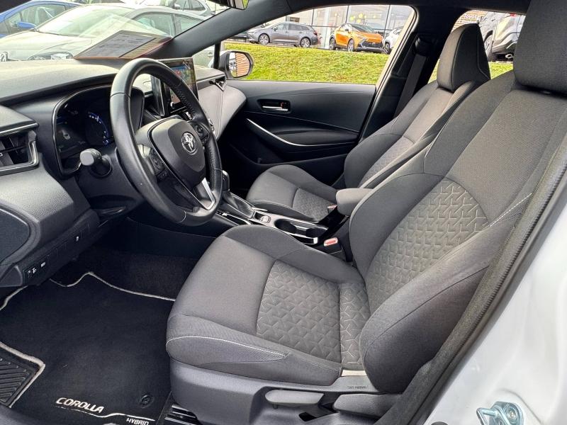 TOYOTA – Corolla Touring Spt