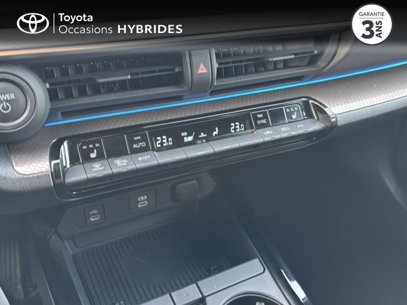 TOYOTA – Prius Rechargeable