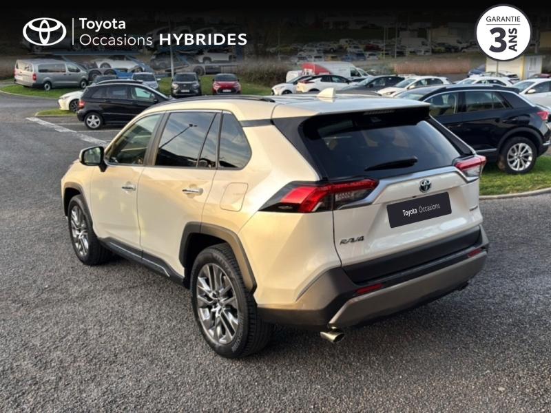 Véhicule d'occasion TOYOTA – RAV4 à Angoulême