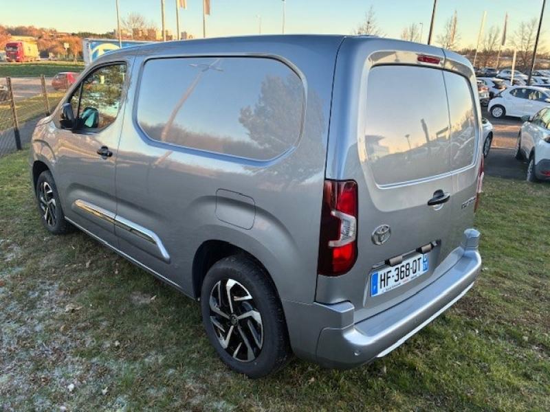 TOYOTA – PROACE CITY