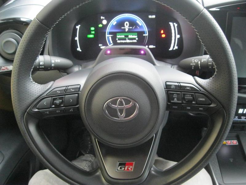 TOYOTA – Aygo X