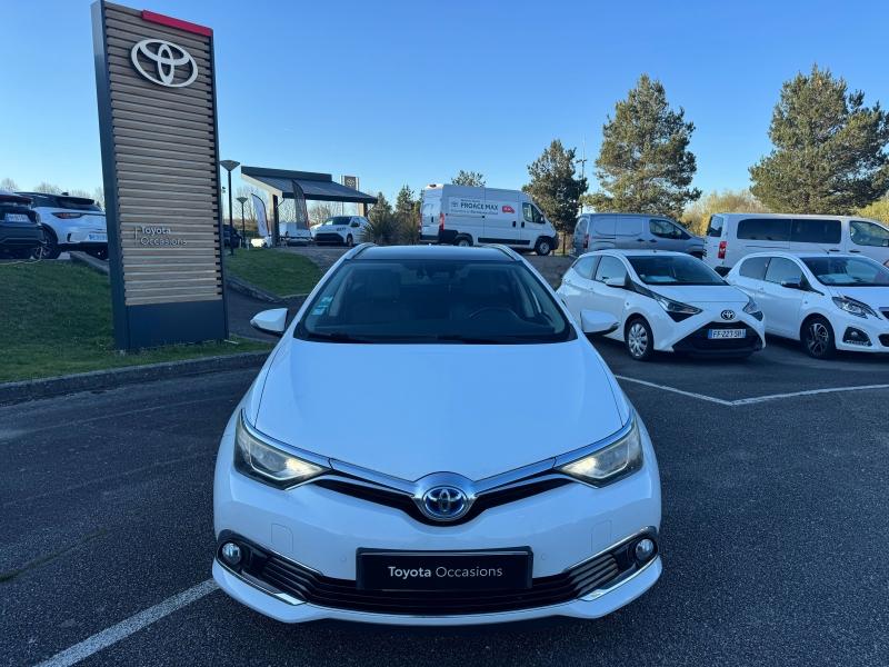 TOYOTA – Auris Touring Sports